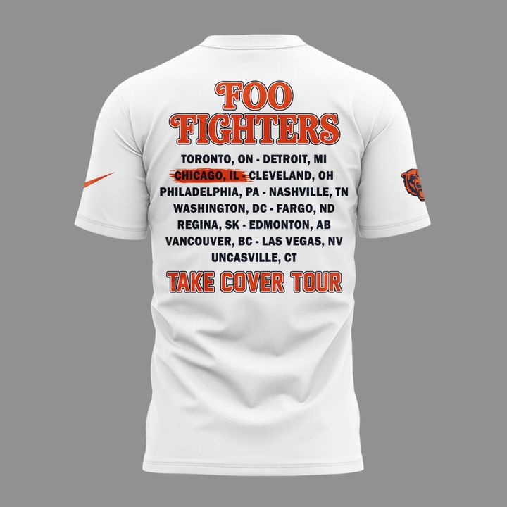 13.06. White Shirt Foo Fighters x Chicago Bears - Take Cover Tour 2026 T-Shirt