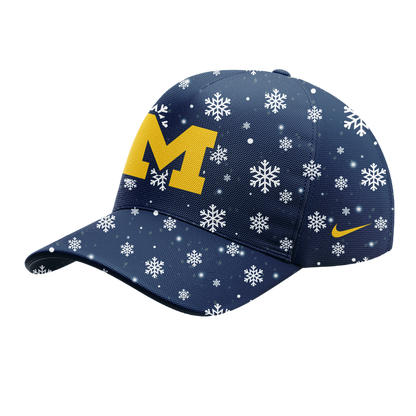 Limited Edition Michigan Ice Hockey Peanuts Holiday Speciality Sweatshirt 2024