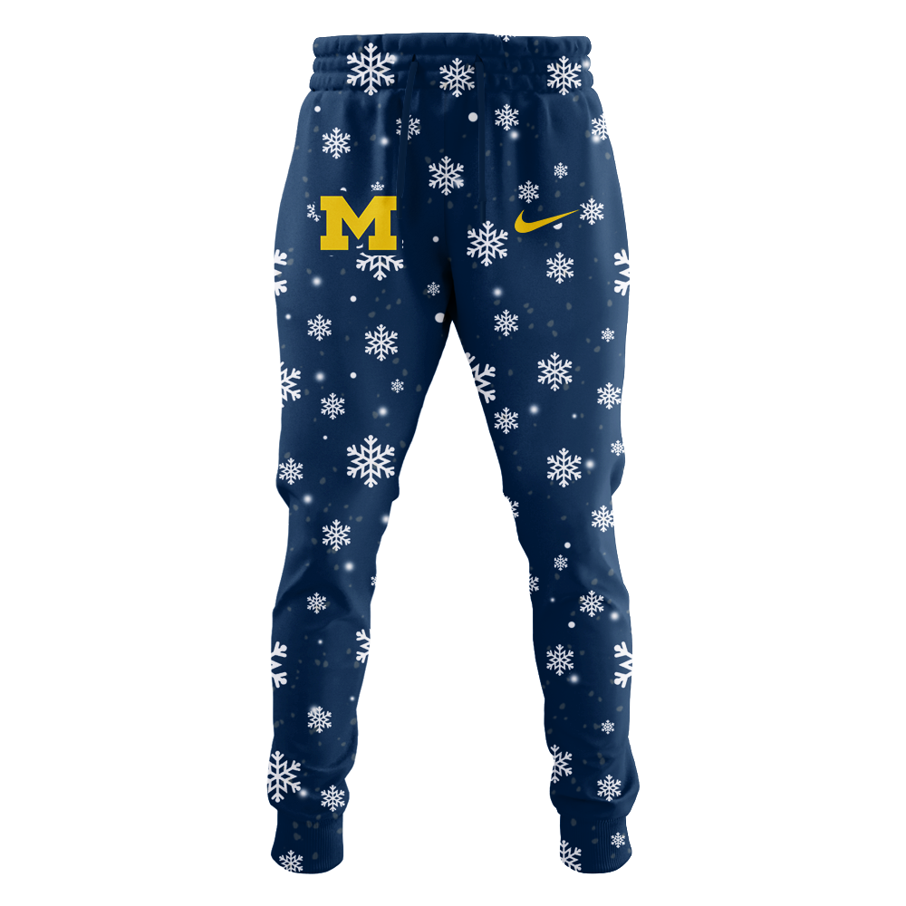 Limited Edition Michigan Ice Hockey Peanuts Holiday Speciality Sweatshirt 2024